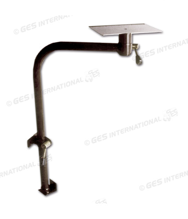 Gambe Tavolo In Ferro E In Acciaio: Gamba Per Tavolo Base Quadra In Acciaio A Pi